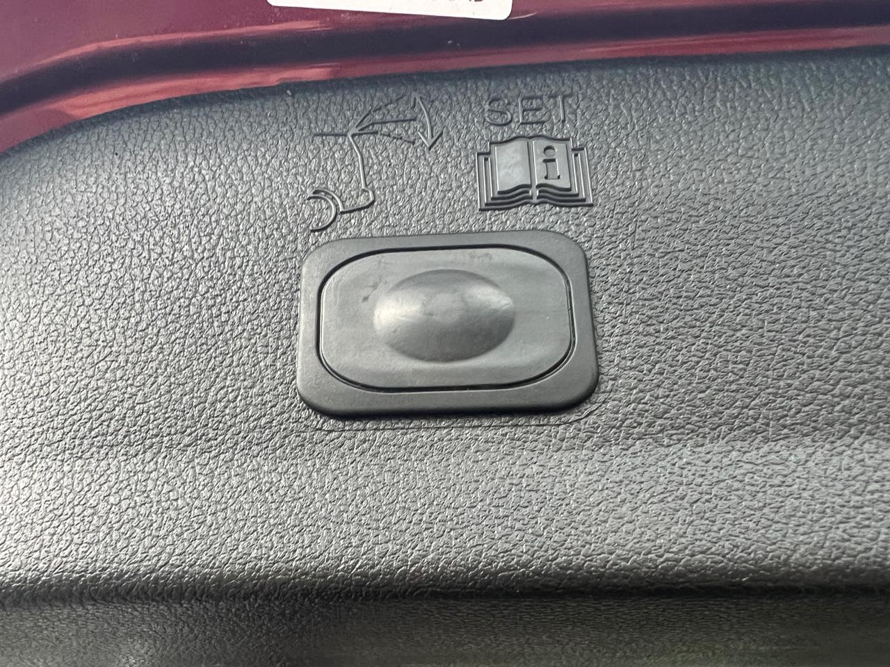 Ford Escape 4WD 4dr Titanium 2014