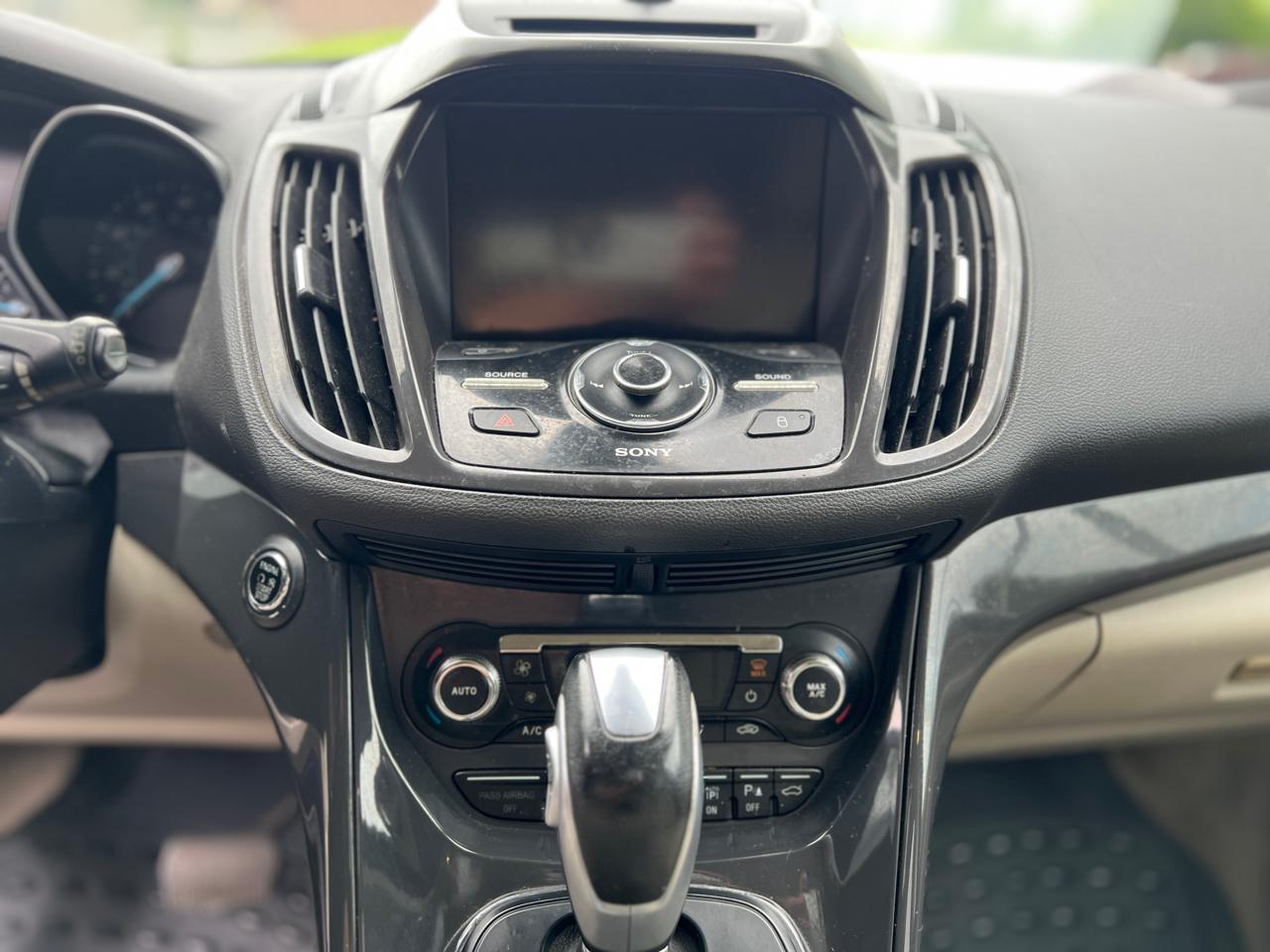 Ford Escape FWD 4dr Titanium 2014