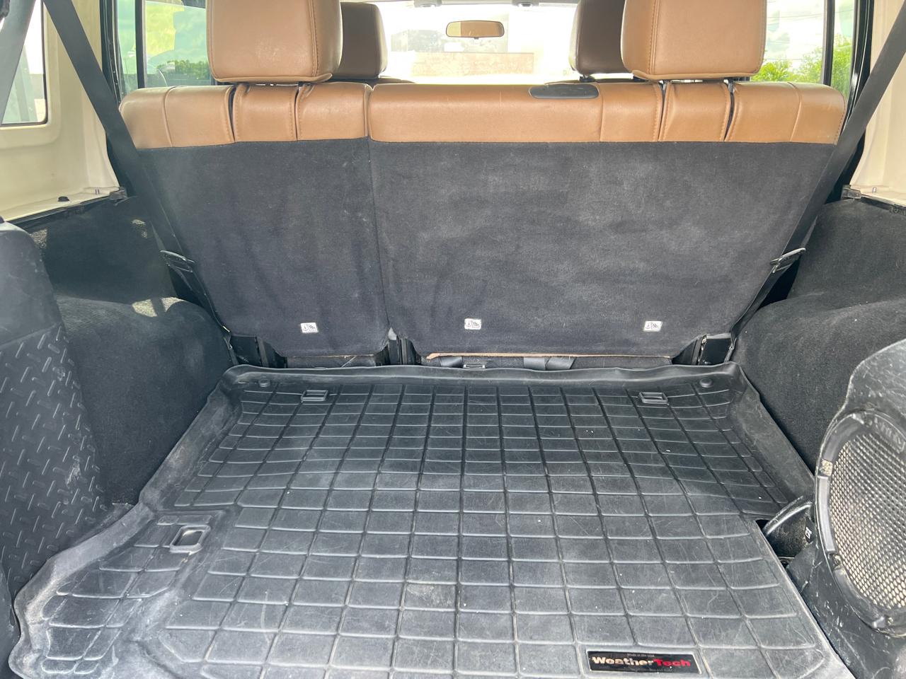 Jeep Wrangler Unlimited 4WD 4dr Sahara 2012
