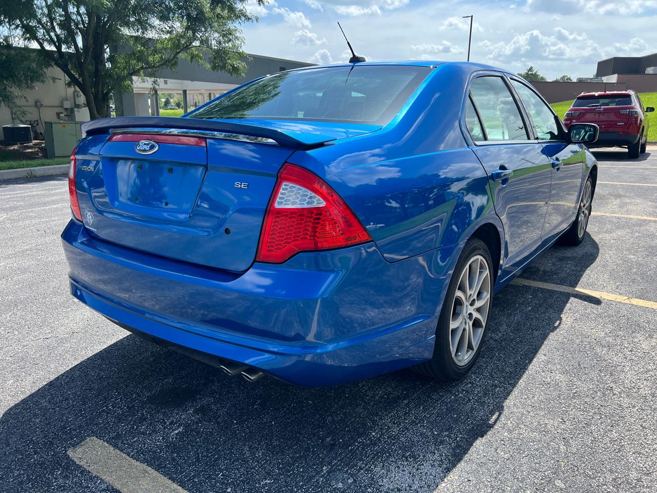 Ford Fusion 4dr Sdn SE FWD 2012