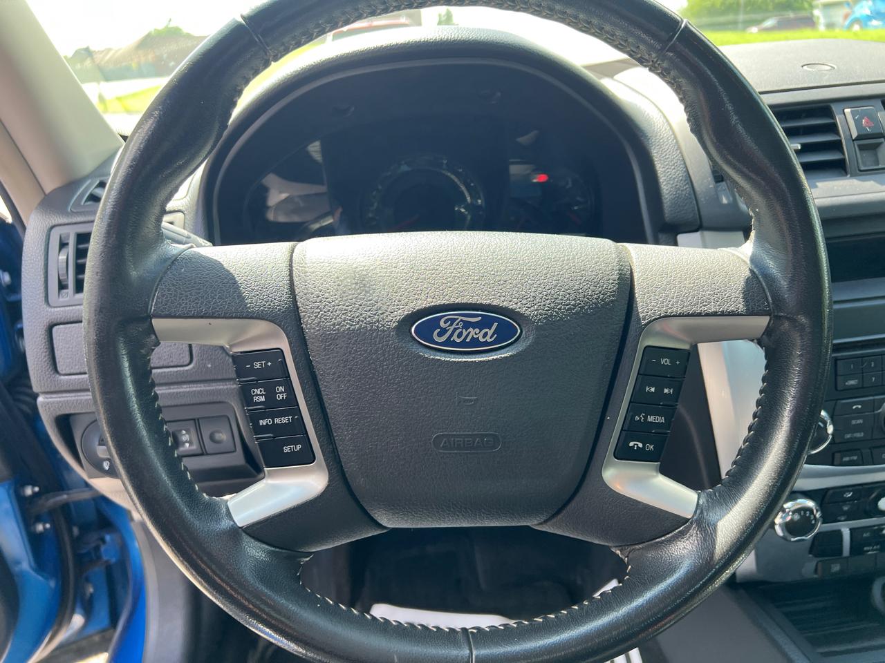 Ford Fusion 4dr Sdn SE FWD 2012