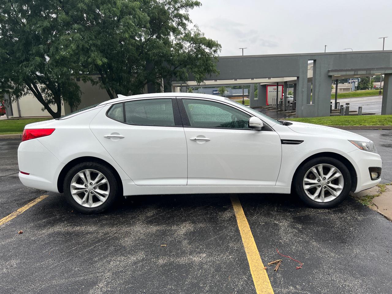 Kia Optima 4dr Sdn 2.4L Auto EX 2012