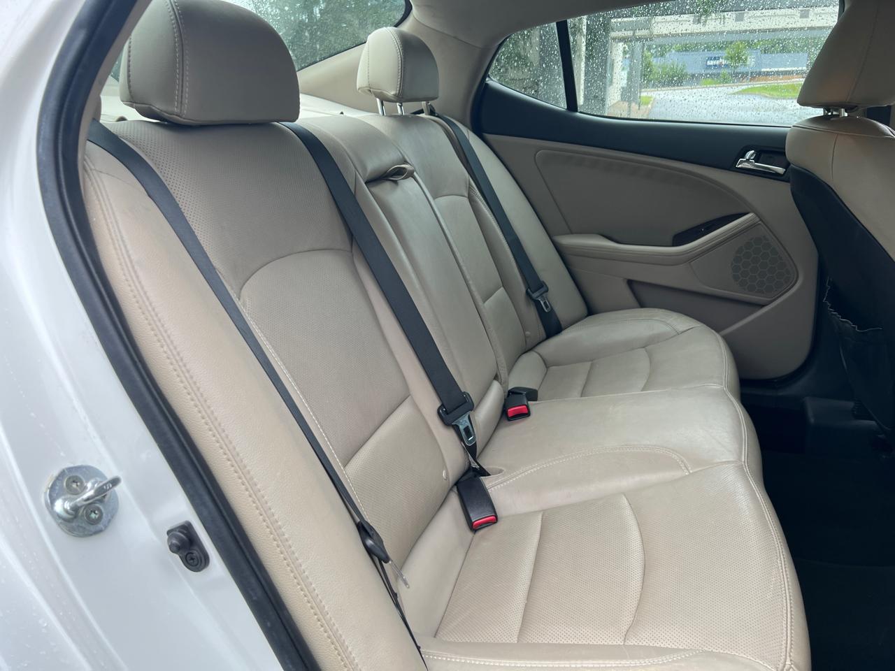 Kia Optima 4dr Sdn 2.4L Auto EX 2012