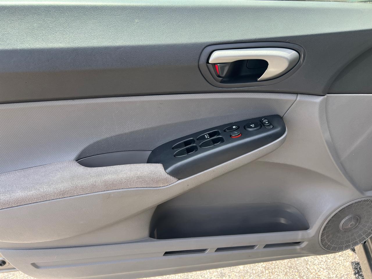 Honda Civic Sdn 4dr AT LX 2007