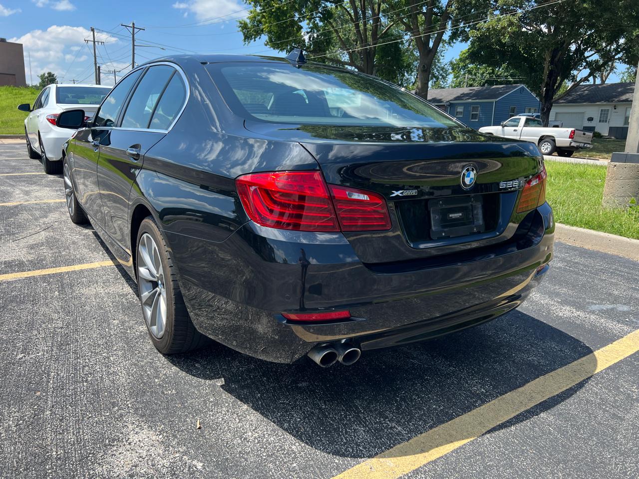 BMW 5 Series 4dr Sdn 528i xDrive AWD 2016