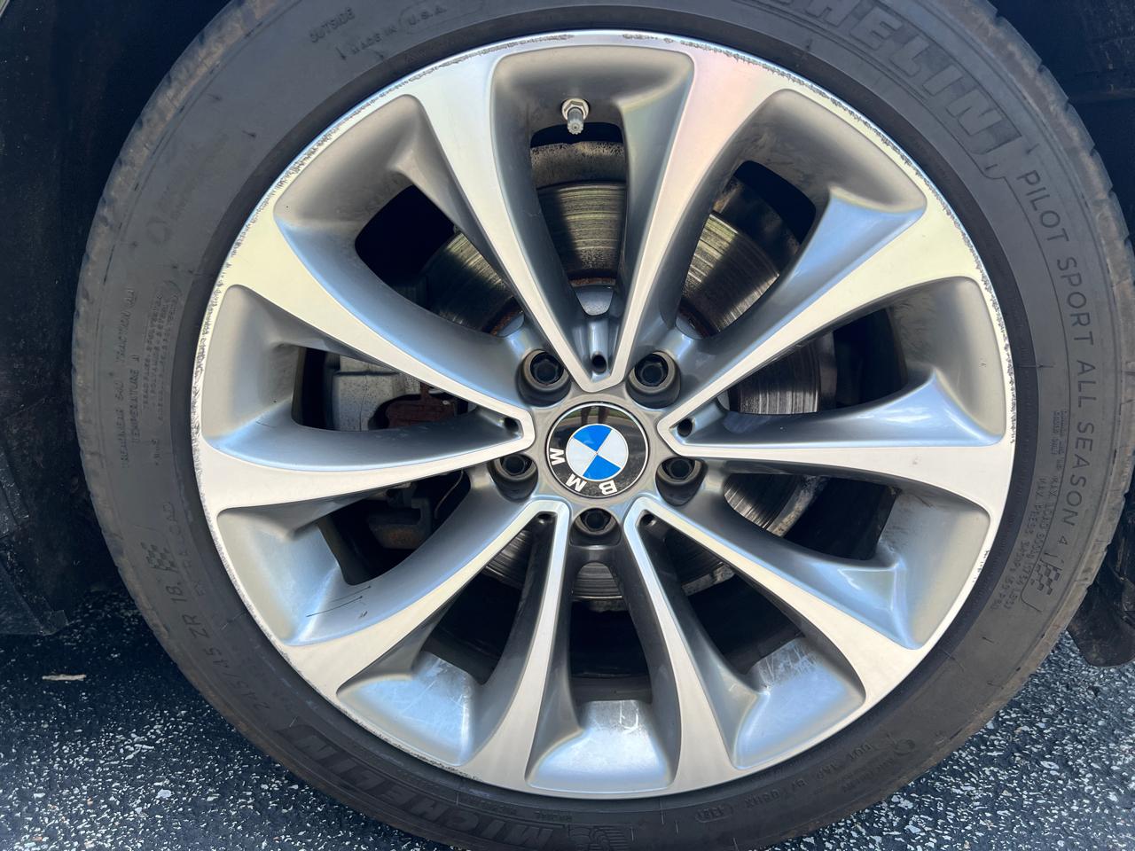 BMW 5 Series 4dr Sdn 528i xDrive AWD 2016
