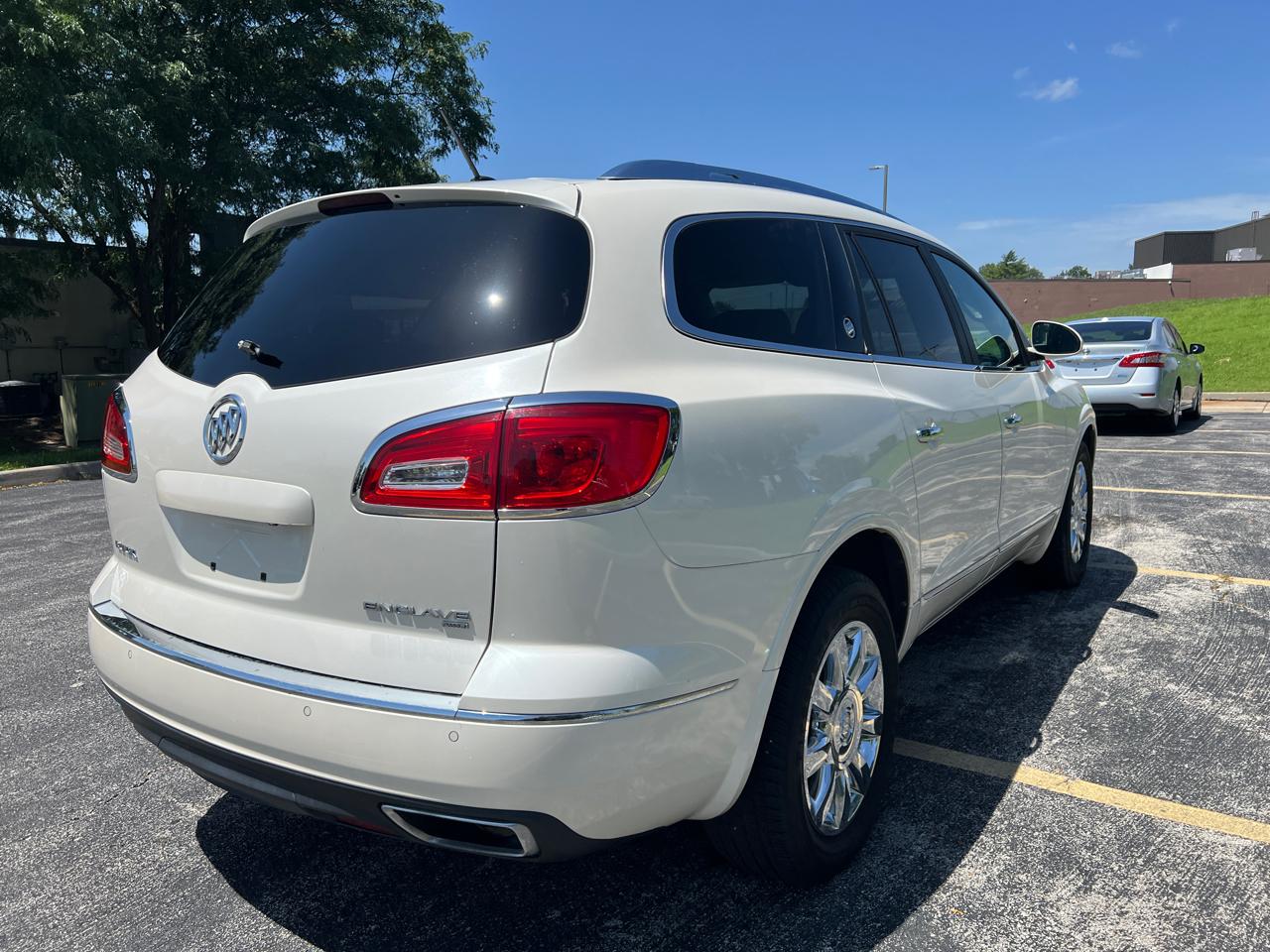 Buick Enclave AWD 4dr Leather 2013