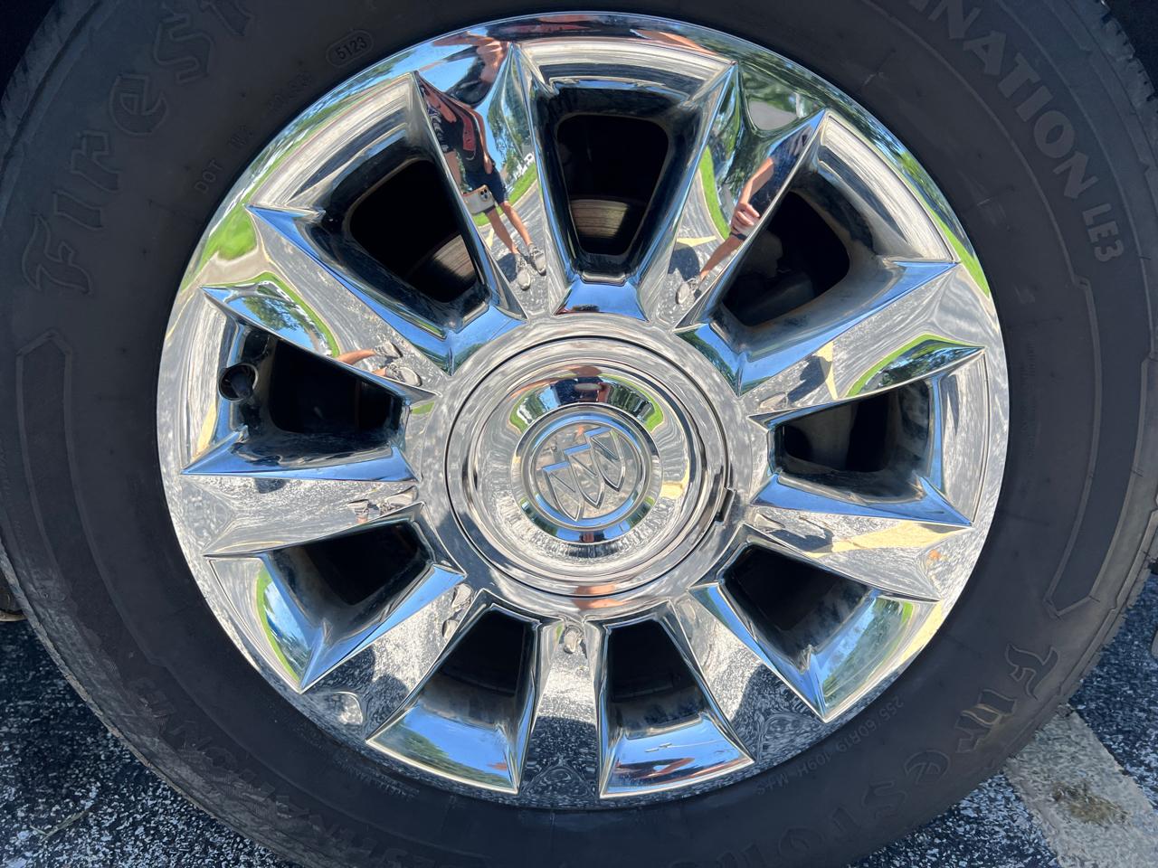 Buick Enclave AWD 4dr Leather 2013