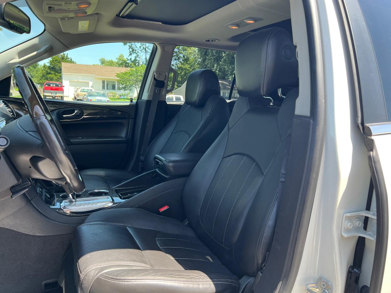 Buick Enclave AWD 4dr Leather 2013