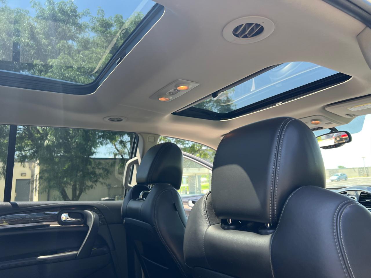 Buick Enclave AWD 4dr Leather 2013