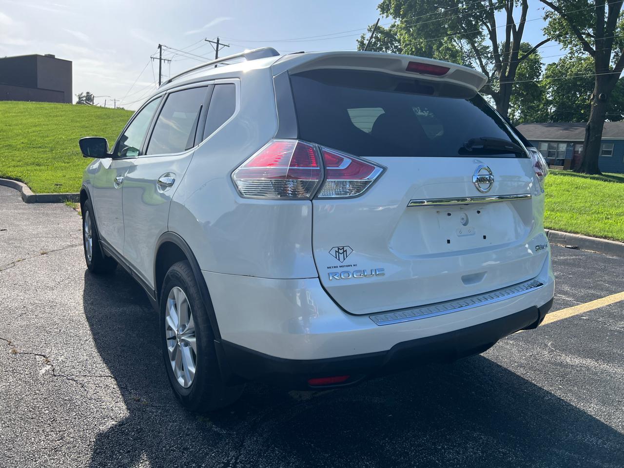 Nissan Rogue AWD 4dr SV 2016