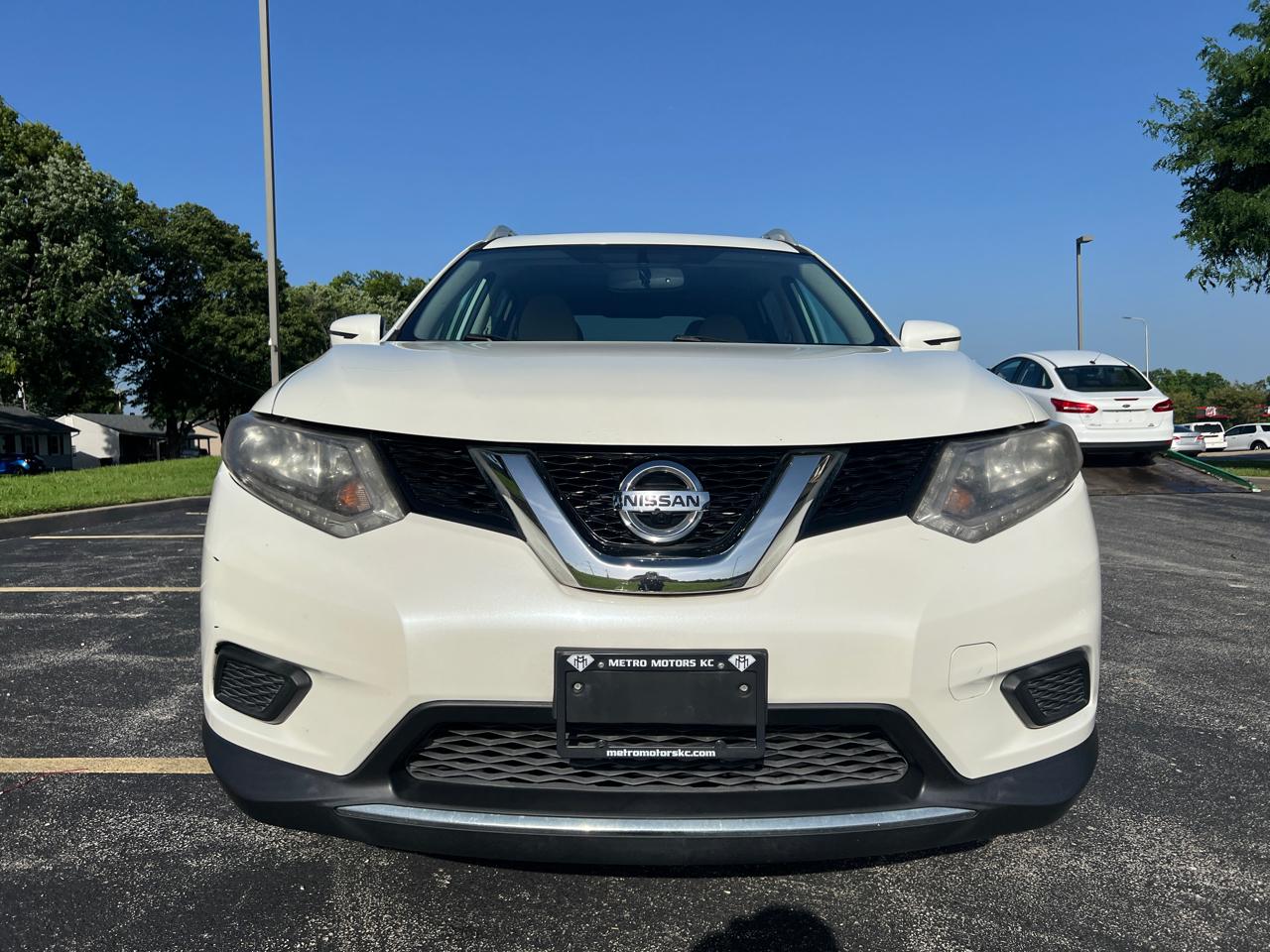 Nissan Rogue AWD 4dr SV 2016