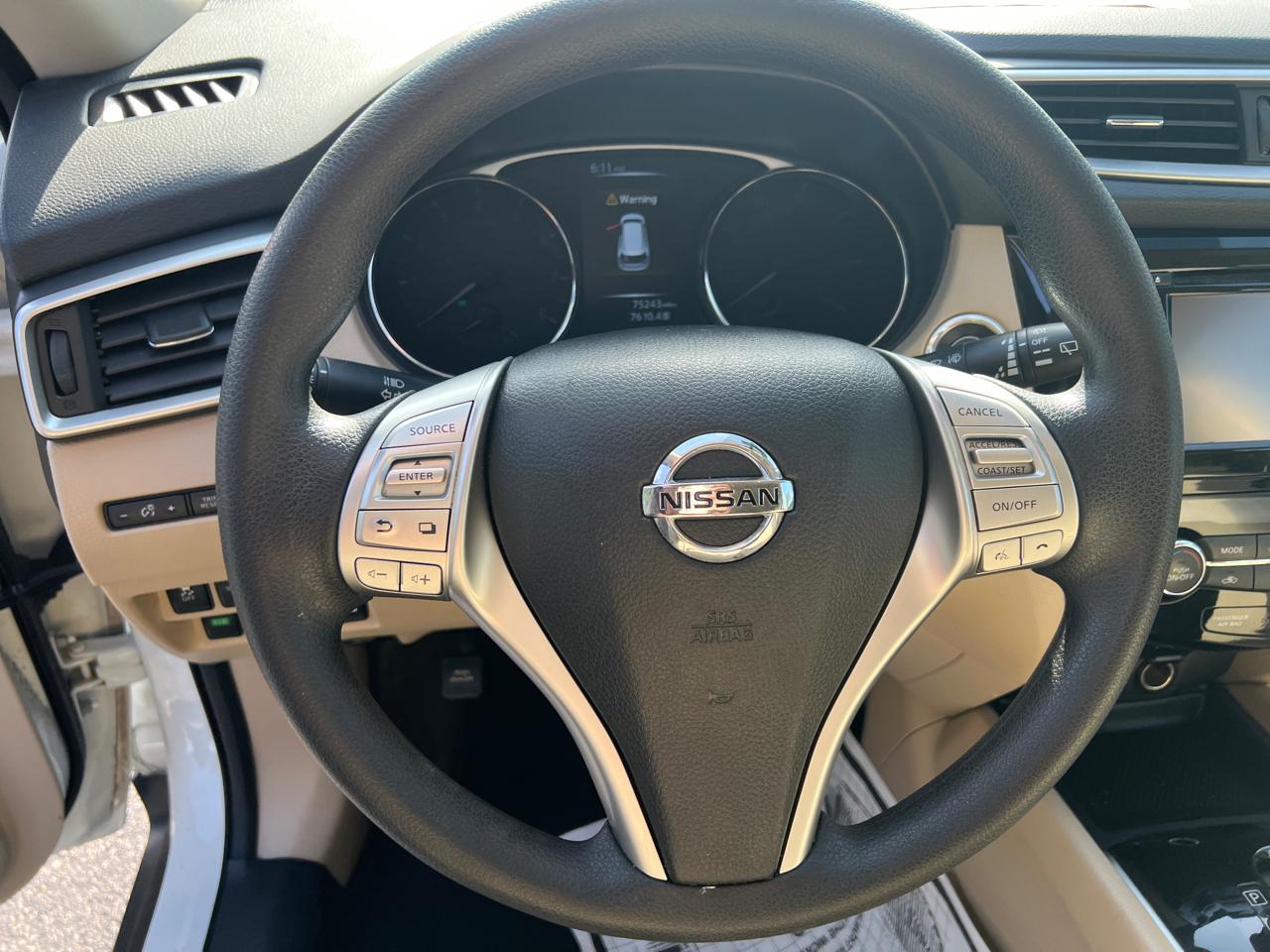 Nissan Rogue AWD 4dr SV 2016