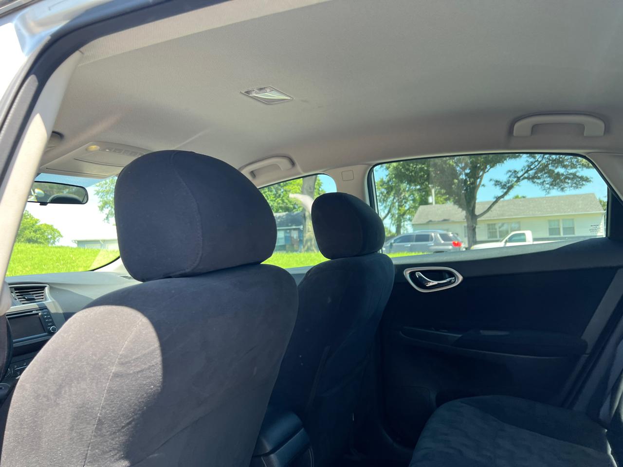 Nissan Sentra 4dr Sdn I4 CVT SV 2013