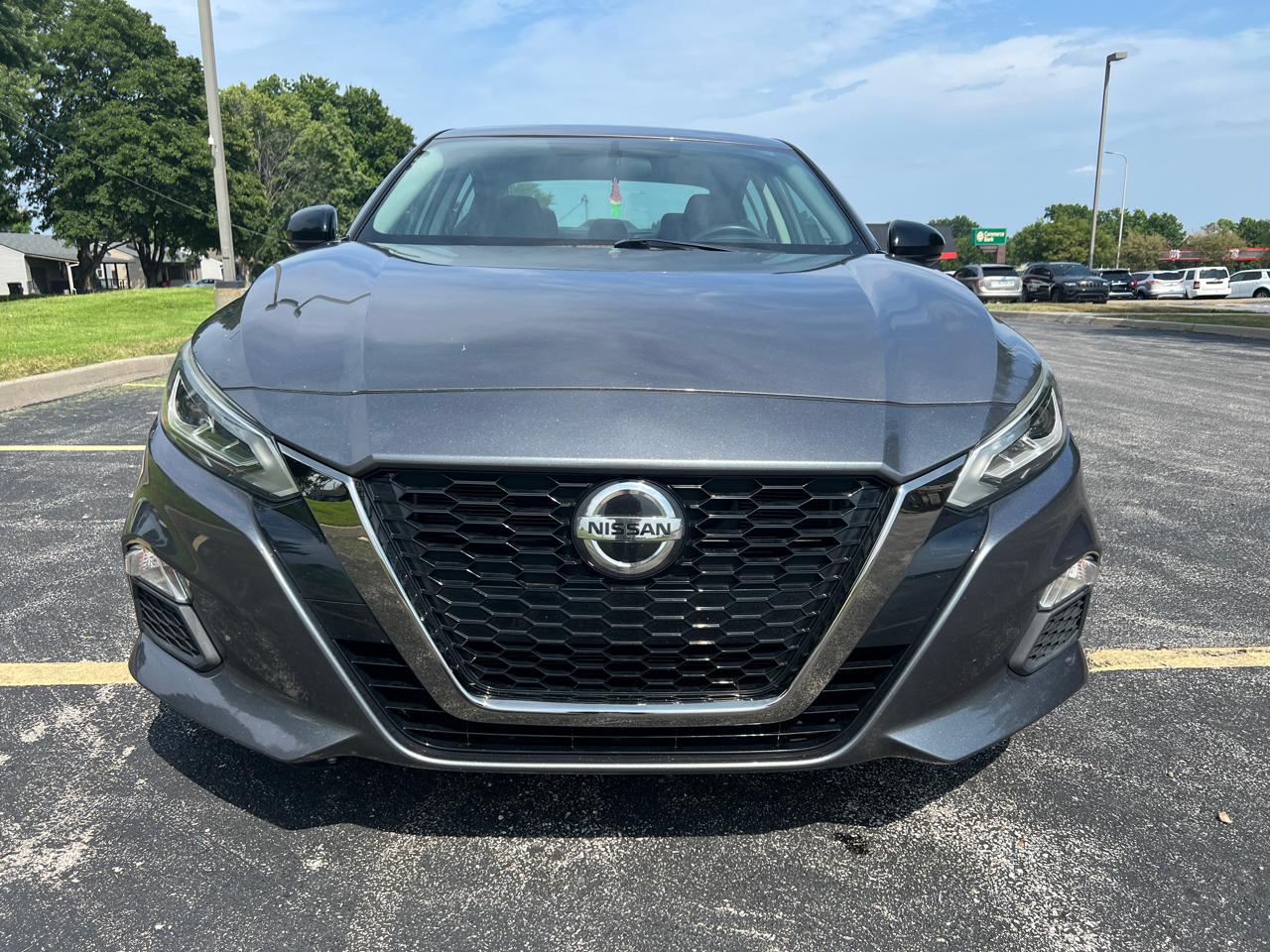 Nissan Altima 2.5 SR Sedan 2019