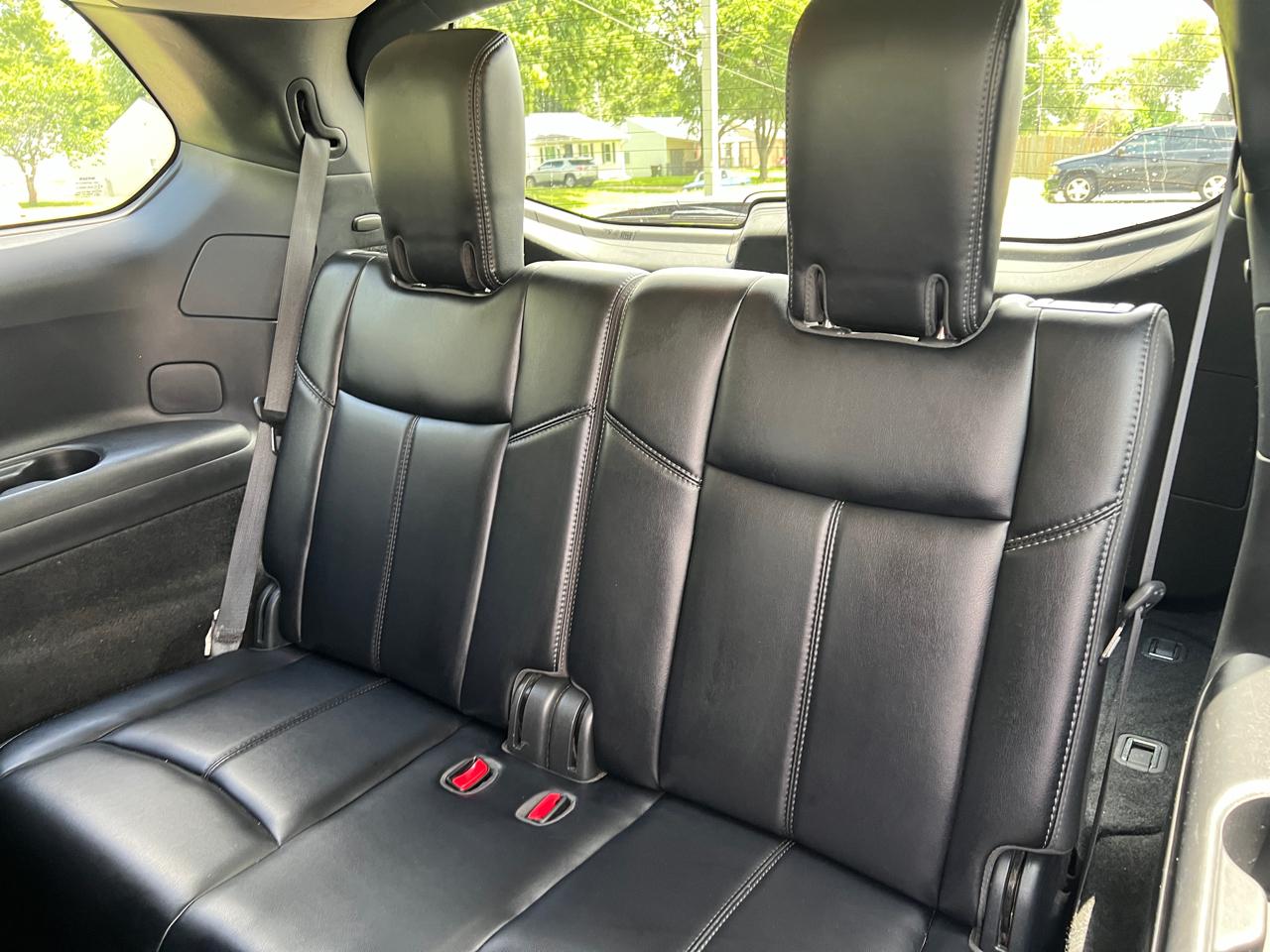 Nissan Pathfinder FWD SL 2019