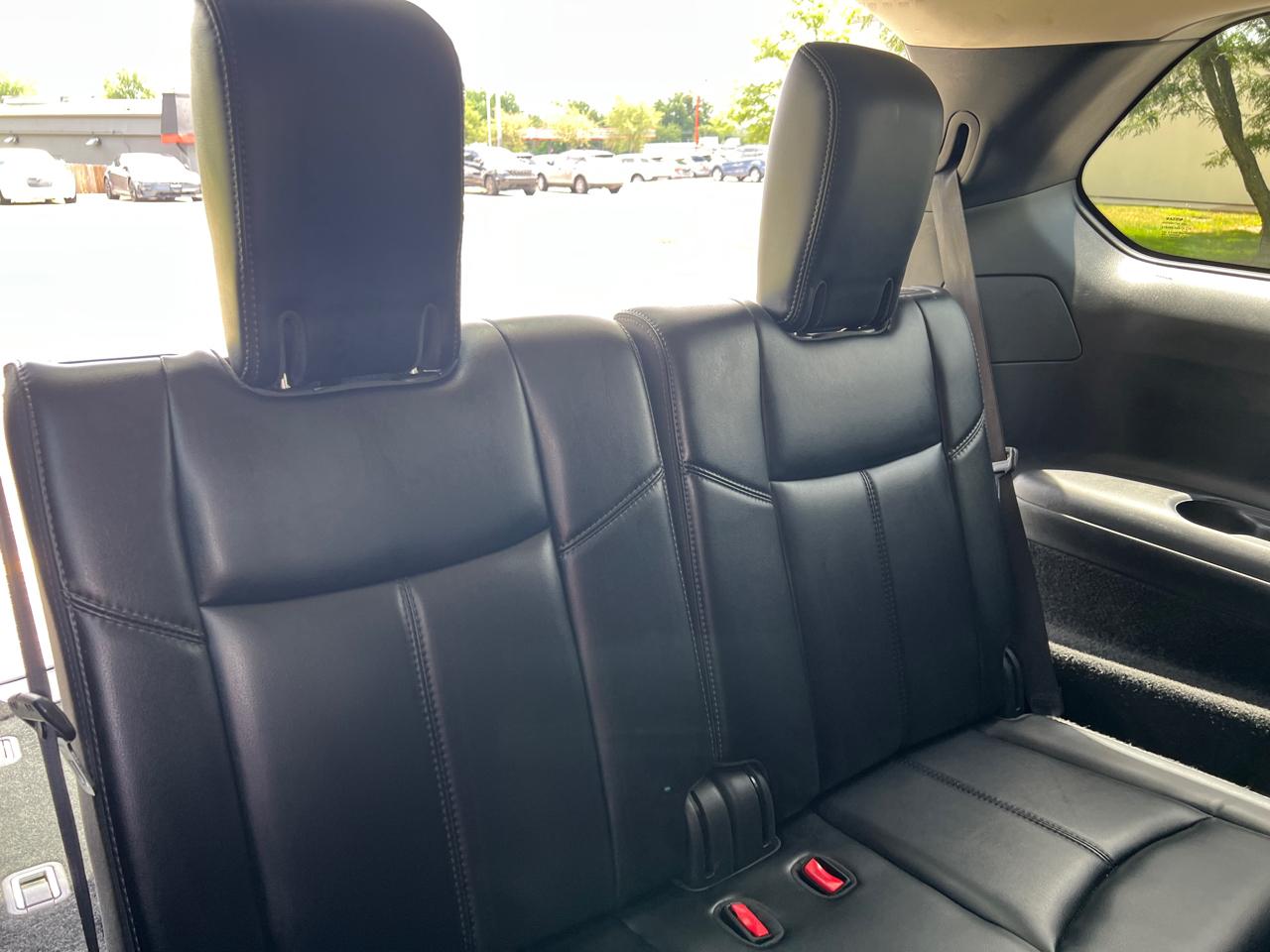 Nissan Pathfinder FWD SL 2019