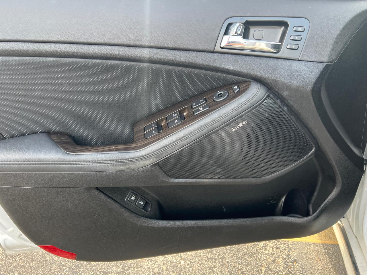Kia Optima 4dr Sdn SX w/Limited Pkg 2013
