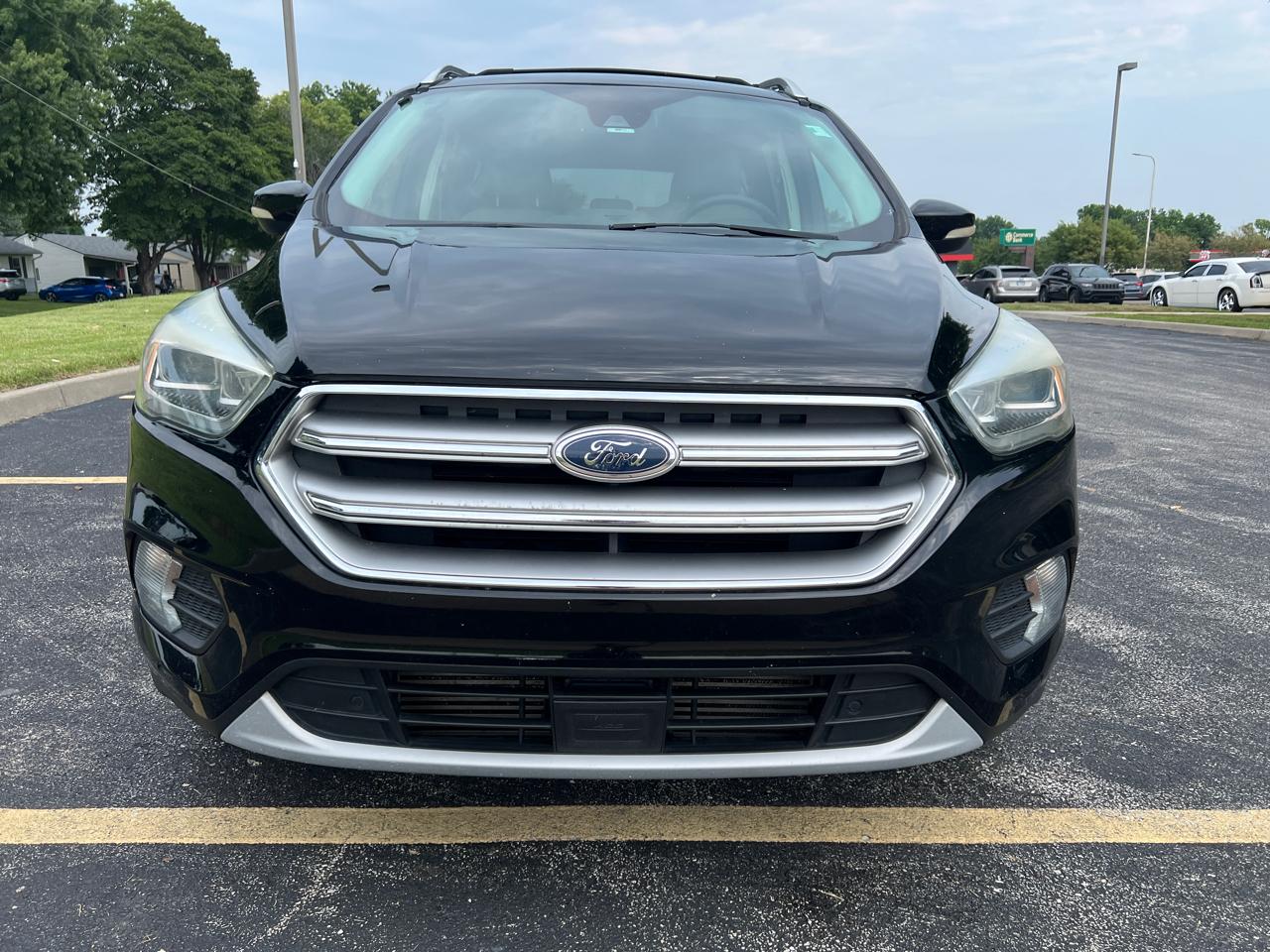 Ford Escape Titanium FWD 2017