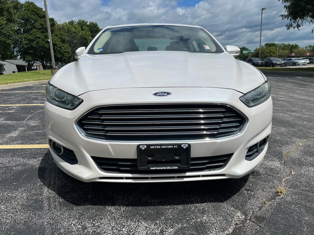 Ford Fusion 4dr Sdn SE FWD 2015