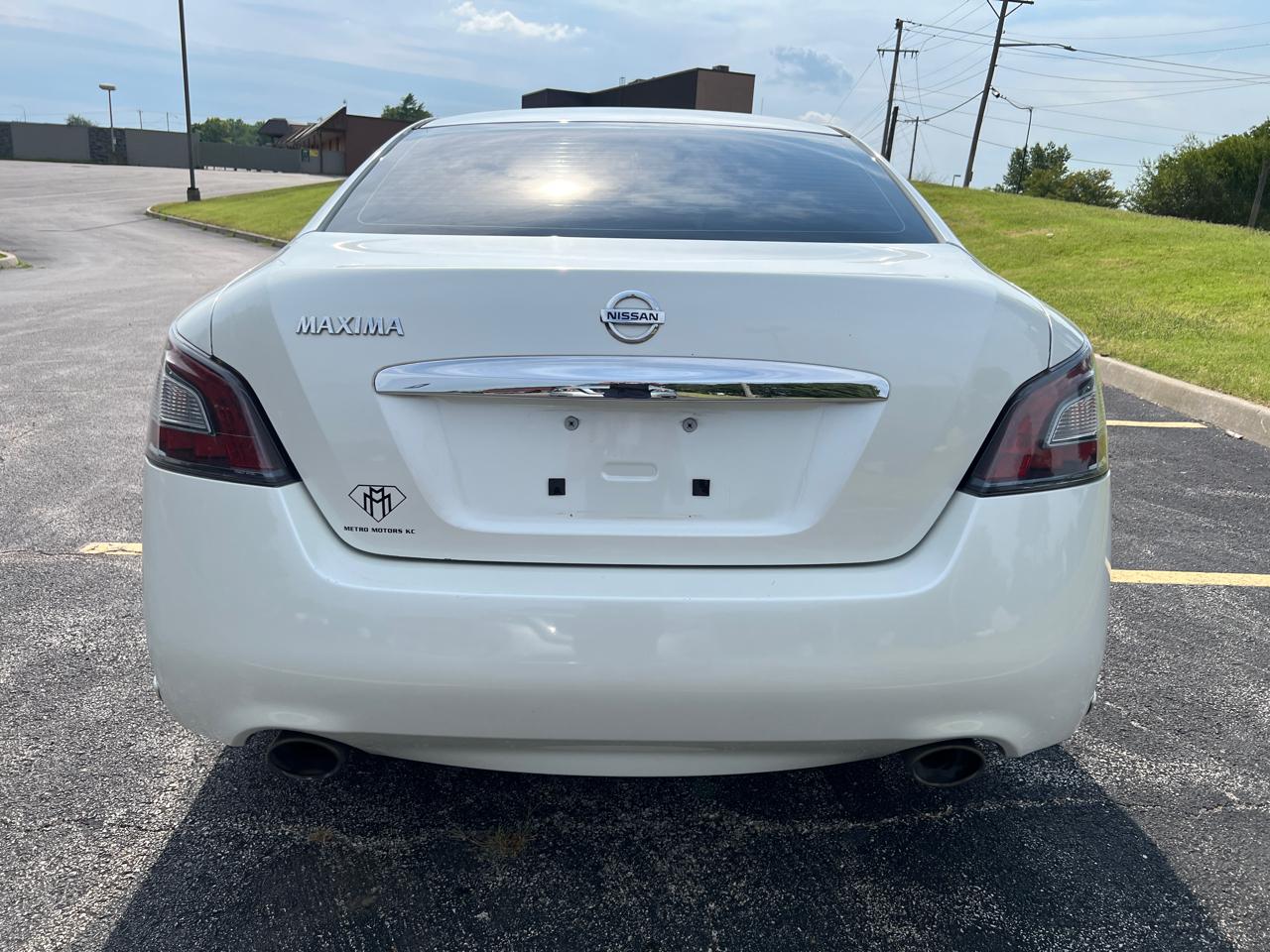 Nissan Maxima 4dr Sdn 3.5 S 2014