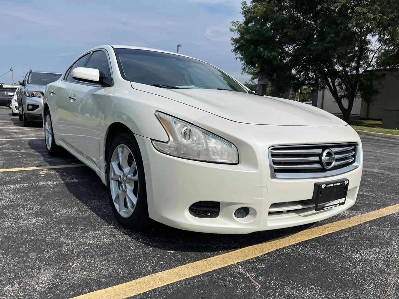 Nissan Maxima 4dr Sdn 3.5 S 2014