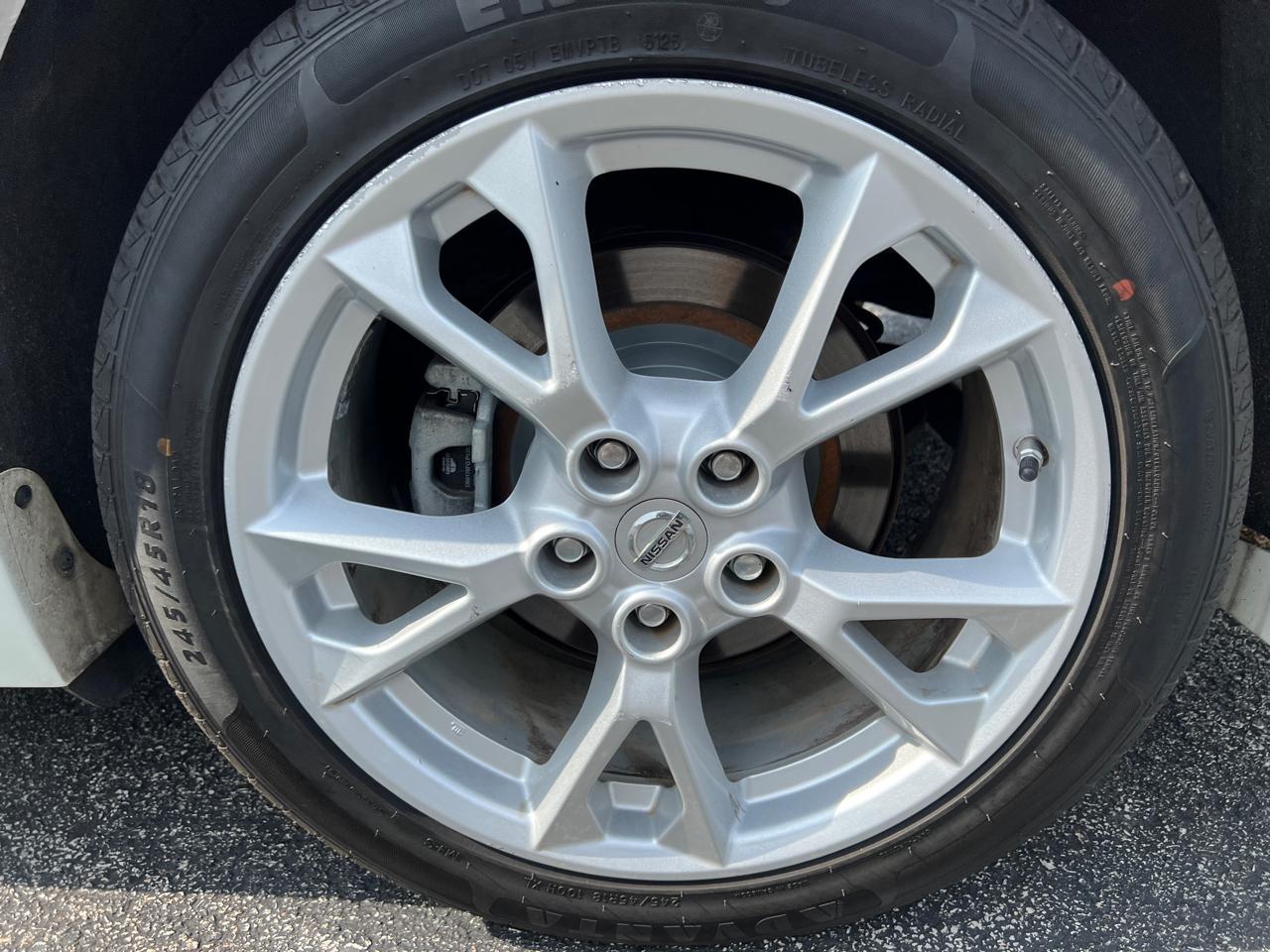 Nissan Maxima 4dr Sdn 3.5 S 2014