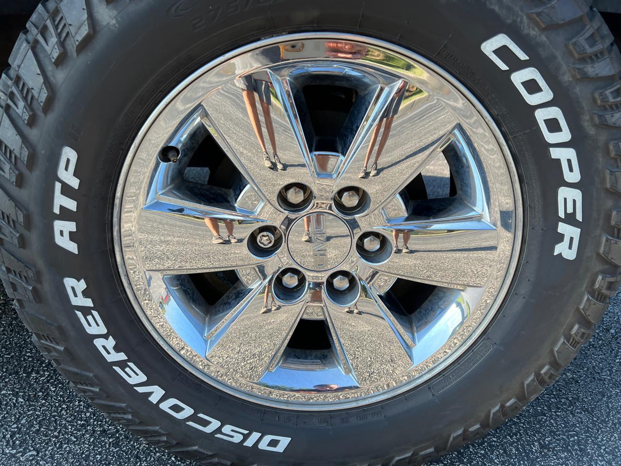 GMC Sierra 1500 4WD Crew Cab 143.5" SLT 2011