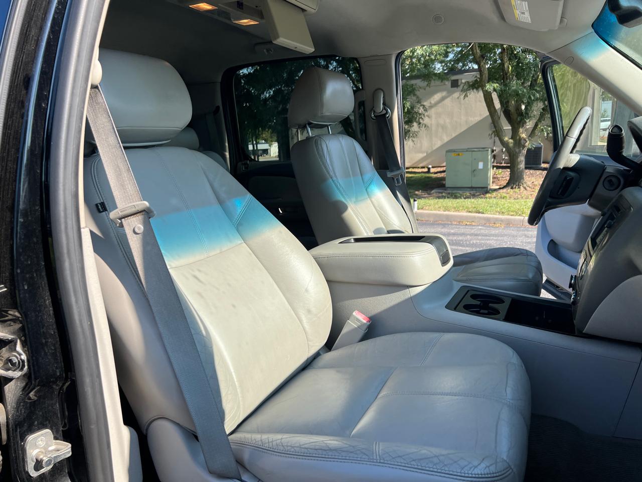 GMC Sierra 1500 4WD Crew Cab 143.5" SLT 2011