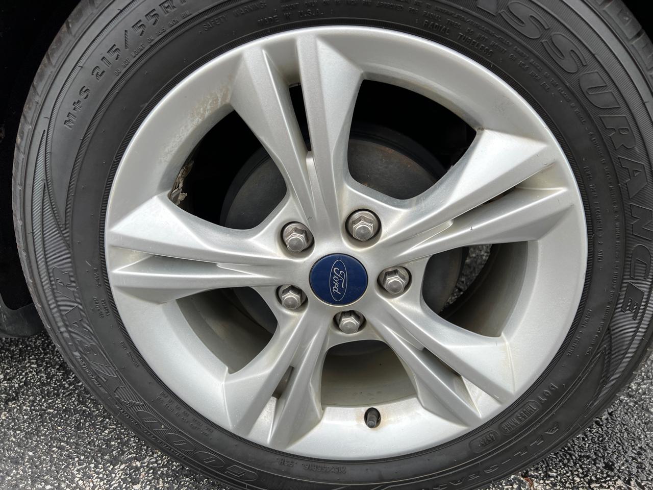 Ford Focus 5dr HB SE 2014