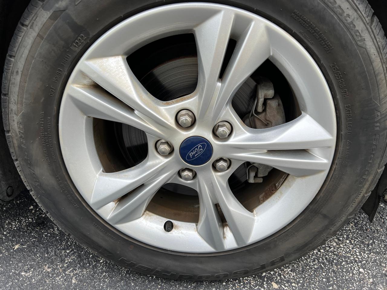 Ford Focus 5dr HB SE 2014