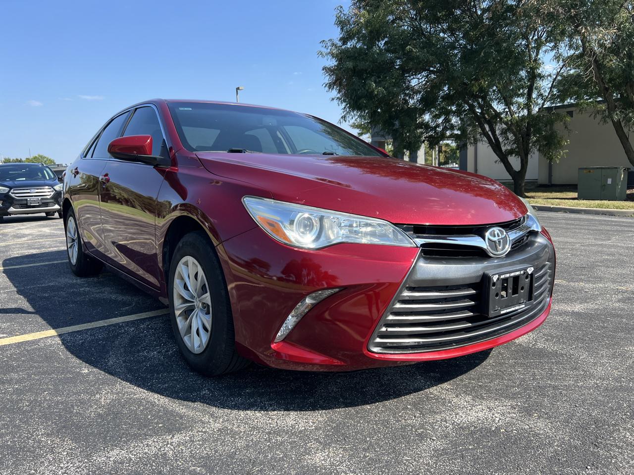 Toyota Camry LE Auto (Natl) 2017