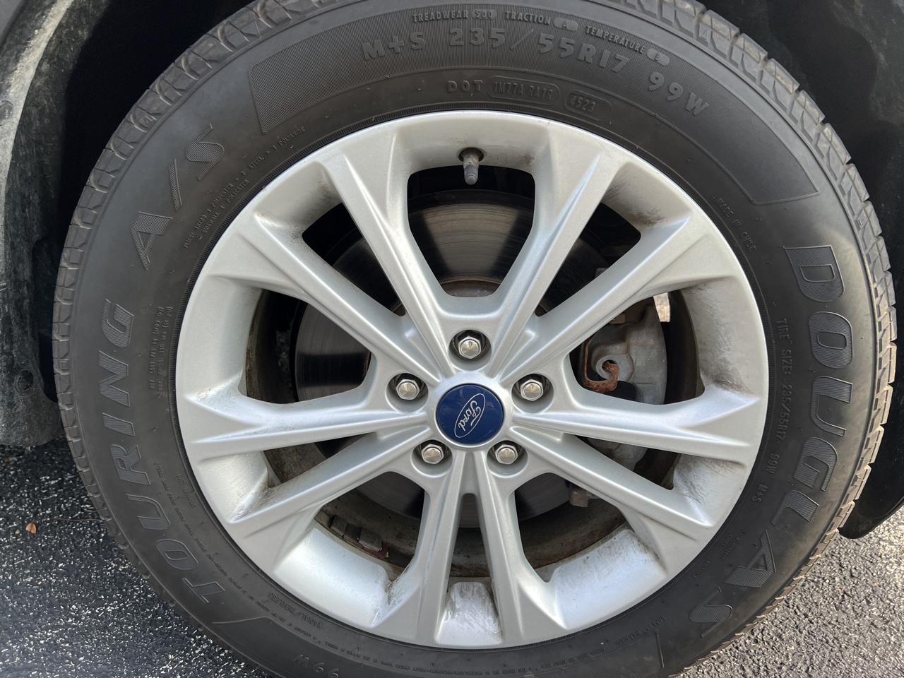 Ford Escape SE FWD 2017