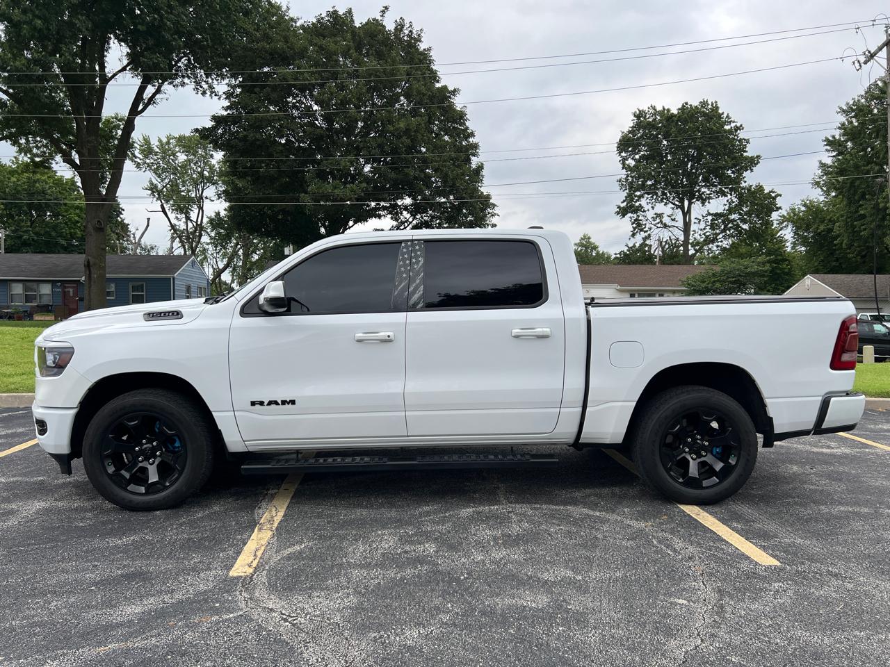RAM 1500 Big Horn/Lone Star 4x4 Crew Cab 5'7" Box 2019