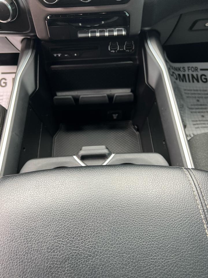 RAM 1500 Big Horn/Lone Star 4x4 Crew Cab 5'7" Box 2019