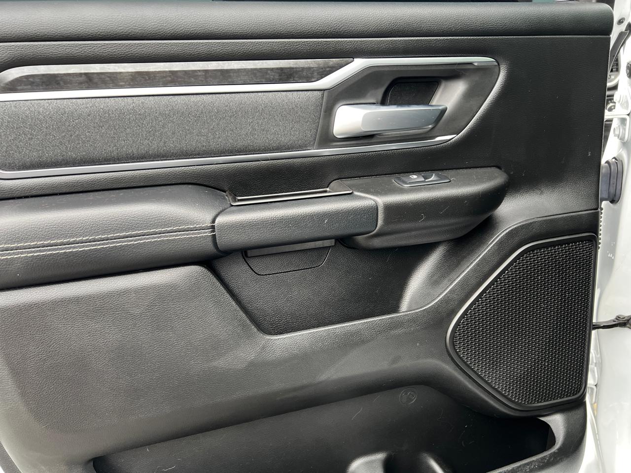 RAM 1500 Big Horn/Lone Star 4x4 Crew Cab 5'7" Box 2019