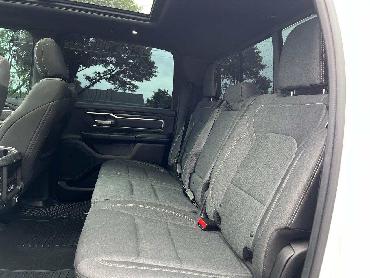 RAM 1500 Big Horn/Lone Star 4x4 Crew Cab 5'7" Box 2019