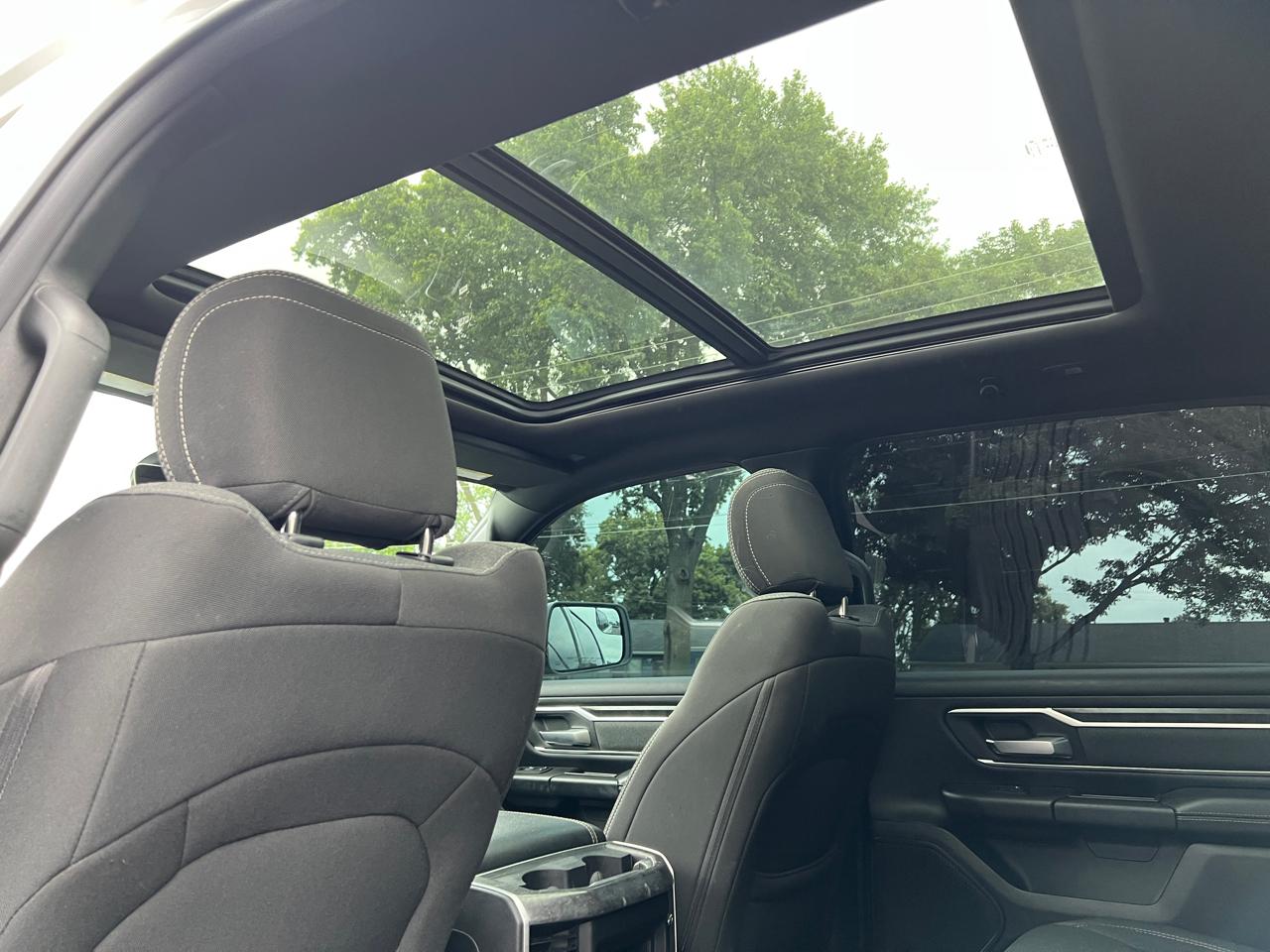 RAM 1500 Big Horn/Lone Star 4x4 Crew Cab 5'7" Box 2019