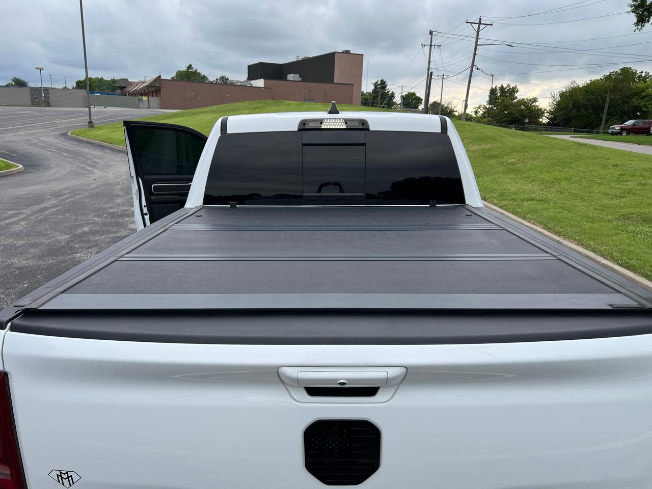 RAM 1500 Big Horn/Lone Star 4x4 Crew Cab 5'7" Box 2019