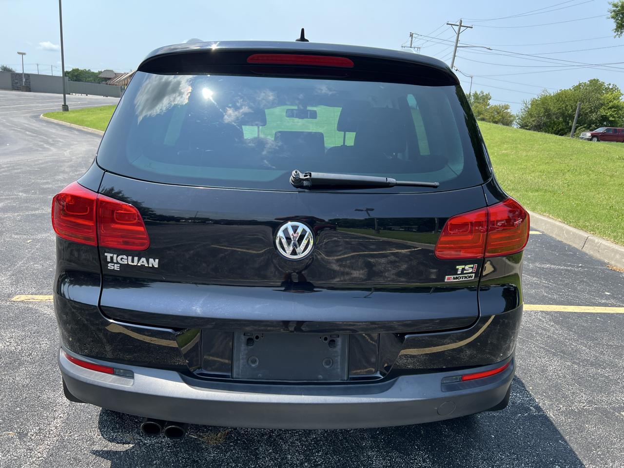 Volkswagen Tiguan 4MOTION 4dr Auto R-Line 2016