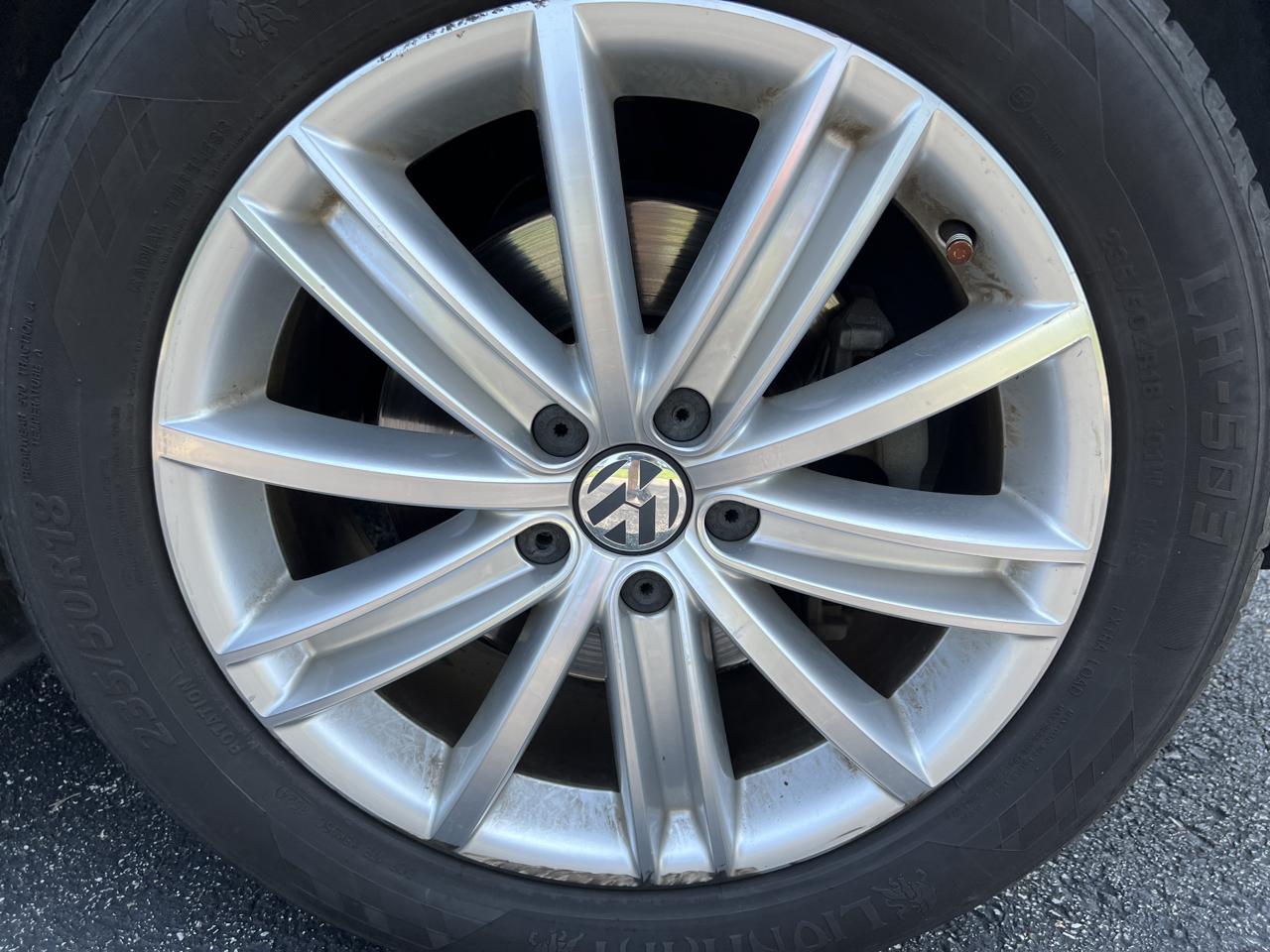 Volkswagen Tiguan 4MOTION 4dr Auto R-Line 2016