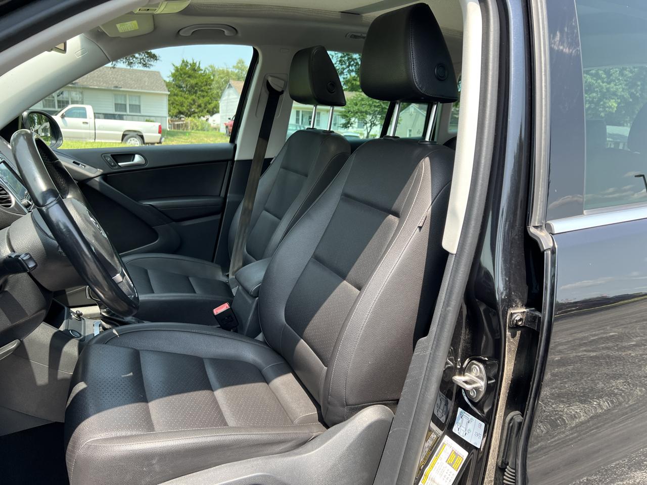 Volkswagen Tiguan 4MOTION 4dr Auto R-Line 2016