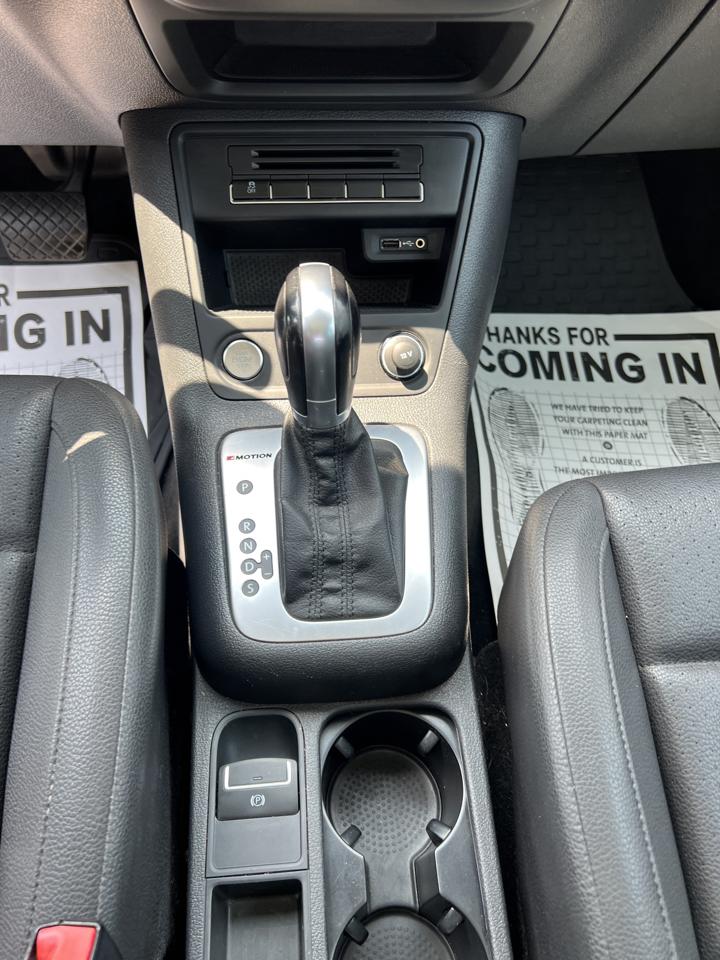 Volkswagen Tiguan 4MOTION 4dr Auto R-Line 2016