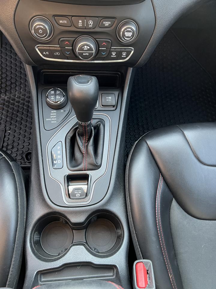 Jeep Cherokee Trailhawk 4x4 2019