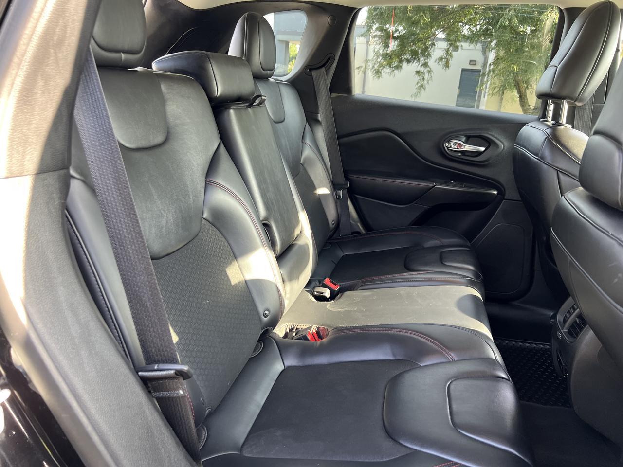 Jeep Cherokee Trailhawk 4x4 2019