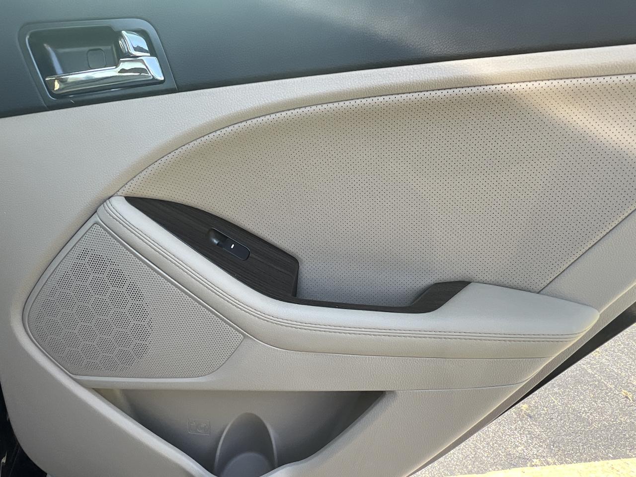 Kia Optima 4dr Sdn EX 2013