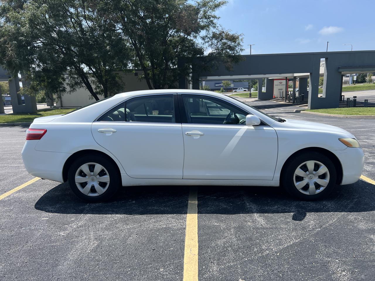 Toyota Camry 4dr Sdn I4 Auto (Natl) 2009
