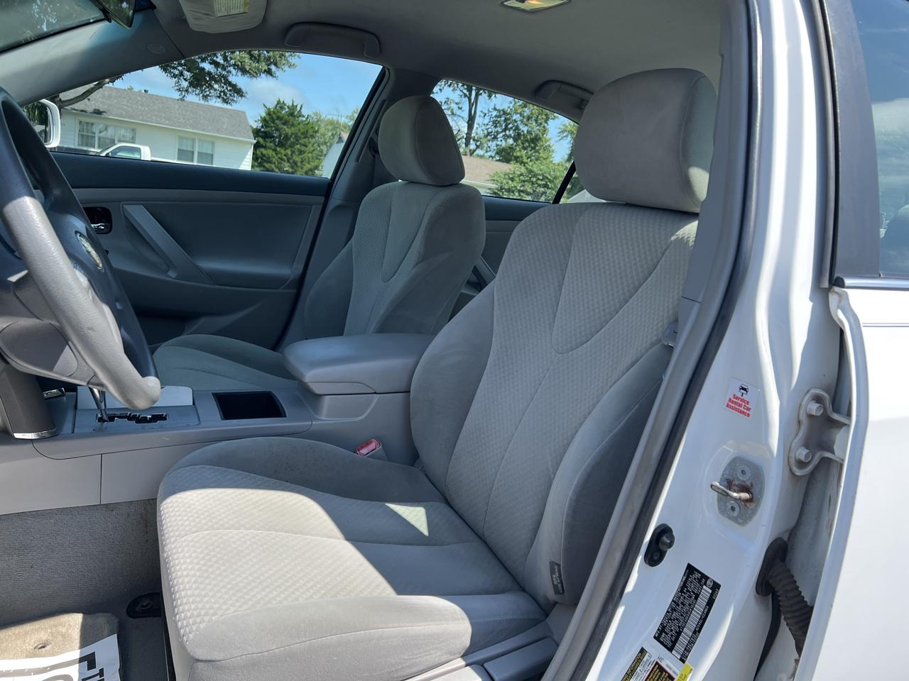 Toyota Camry 4dr Sdn I4 Auto (Natl) 2009