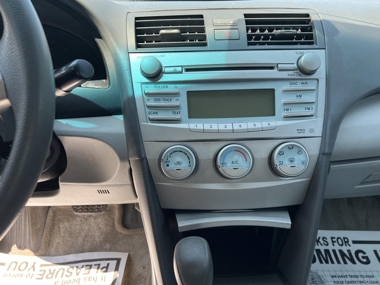Toyota Camry 4dr Sdn I4 Auto (Natl) 2009