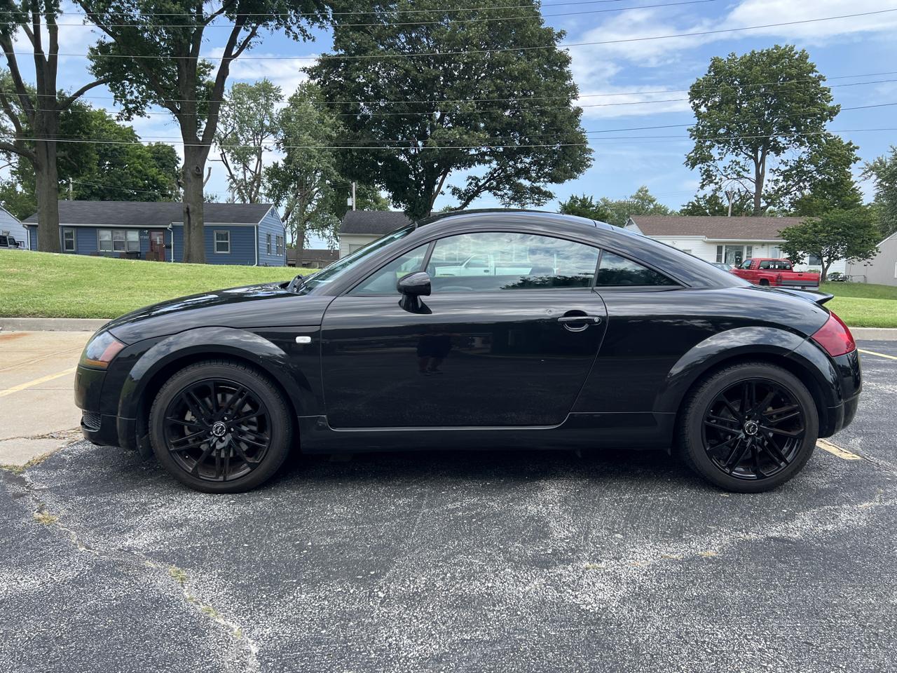 Audi TT 2dr Cpe Quattro 5-Spd w/ESP 2001
